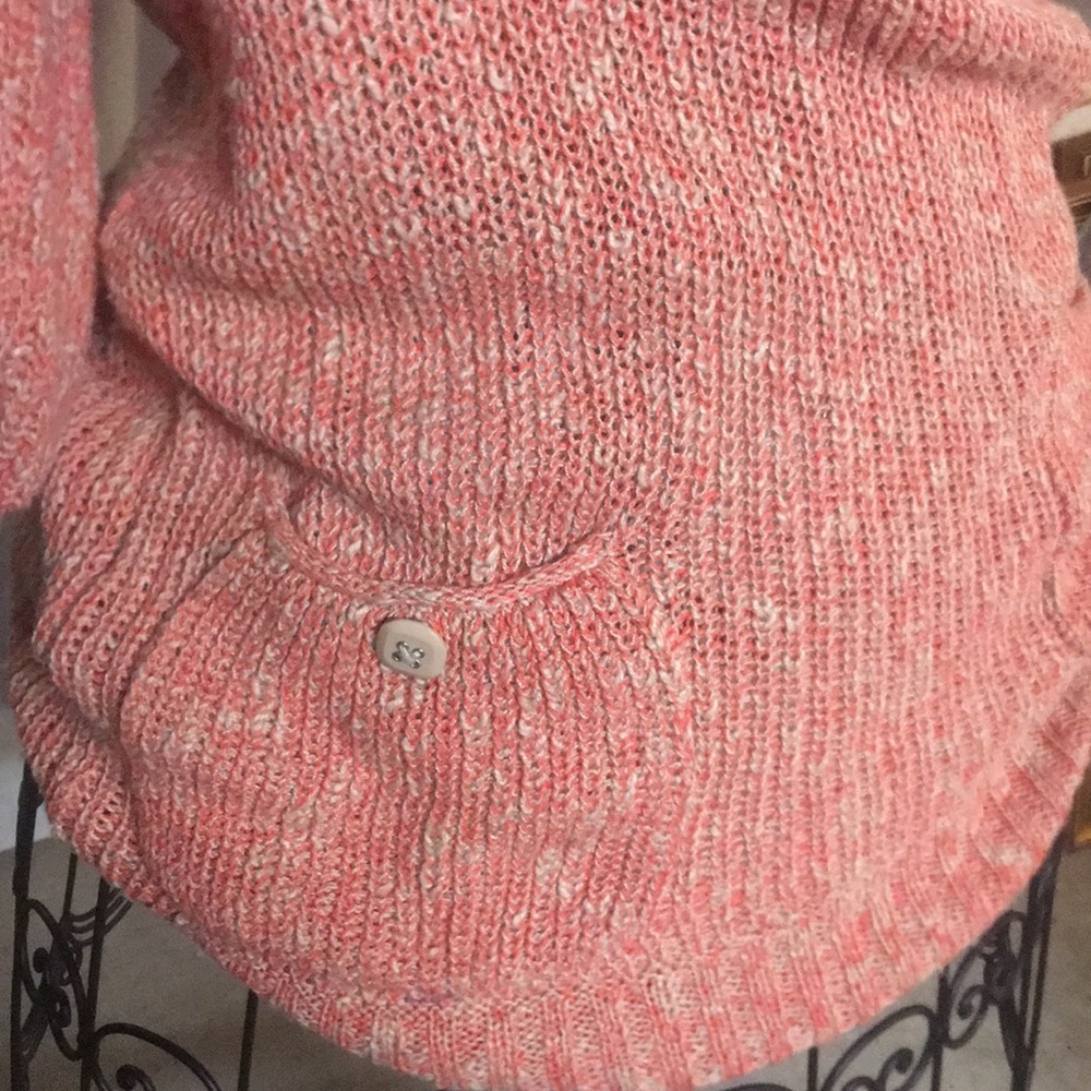 Sweater - Picture 6 of 6